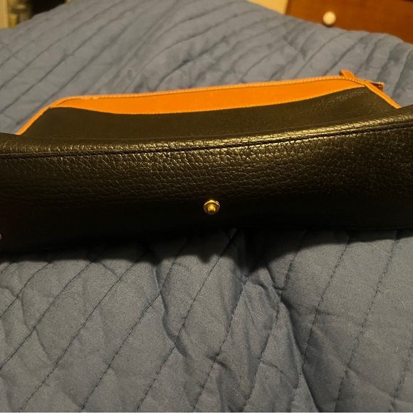 Vintage Dooney & Bourke Crossbody - Picture 6 of 8